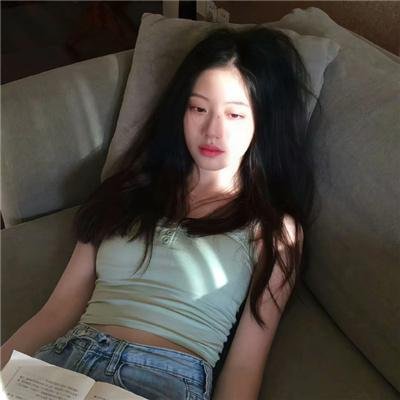 这个警察不用枪